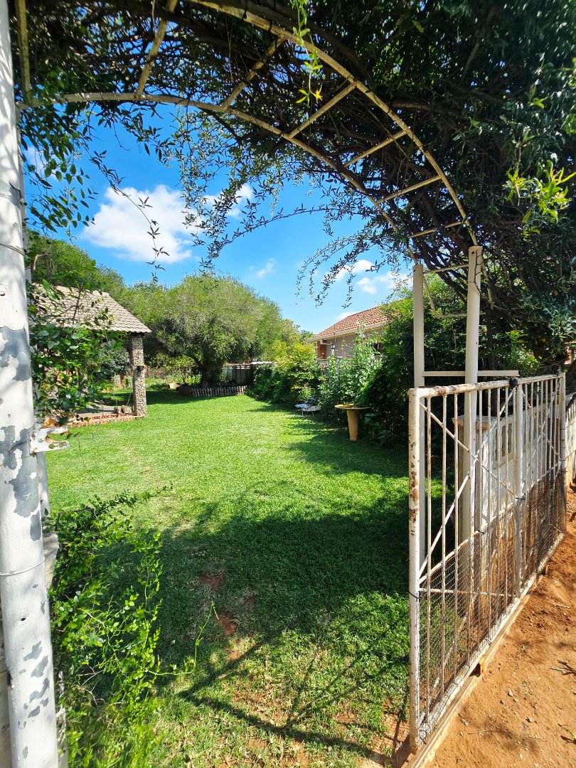 4 Bedroom Property for Sale in Stilfontein Ext 4 North West